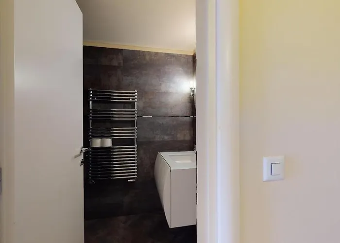 Chesa Seraina Abitaziun Seraina 8 - Tabacco - * Madulain