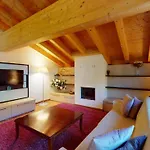 Apartment Chesa Seraina Abitaziun Seraina 8 - Tabacco - *