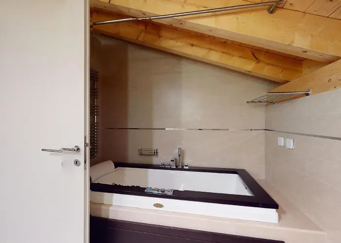 Apartamento Chesa Seraina Abitaziun Seraina 8 - Tabacco - *